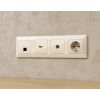 MA312010 Комплект механизма компьютерной розетки ALFA Бежевый глянец RJ-45(8P8C) CAT6 с шторкой QUANT (AP3120, VM188)