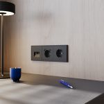 Рамка пластиковая VOLTUM S70 на 3 поста, (черный матовый)