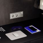 Проходной переключатель встраиваемый VOLTUM S70 двухклавишный с подсветкой 10А, (шелк)