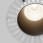 Точечные светильники Maytoni DL122-15W-4K-TRS-B Dip