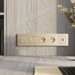 W0052911/ Рамка на 5 постов Slab (шампань софт) W0052911