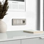 Умный сенсорный выключатель одноклавишный (дымчатый) W4513641