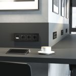 Рамка из металла на 4 поста АluMax черный алюминий W0043508