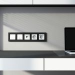 Рамка из поликарбоната на 5 постов Slab черный софт W0052908