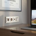 Рамка из стекла на 4 поста Senso шампань soft-touch W0043111