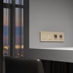 Рамка из стекла на 4 поста Senso шампань soft-touch W0043111