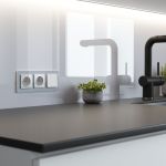 Выключатель одноклавишный проходной с подсветкой (белый акрил) W1112141