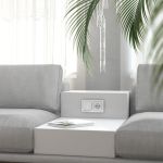 Выключатель одноклавишный проходной с подсветкой (белый акрил) W1112141