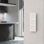 Рамка из поликарбоната на 3 поста Slab белый софт W0032961