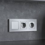 Рамка из поликарбоната на 3 поста Slab серебро софт W0032965