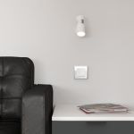 Рамка из металла на 1 пост Baguette белый/серебро W0012850