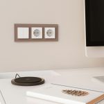 Рамка из стекла на 3 поста Favorit латте W0031142