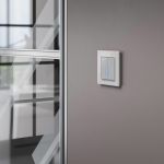 Сенсорный выключатель двухклавишный с подсветкой 1000 Вт серебряный W4520006