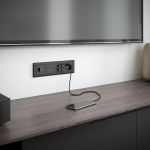 Розетка с заземлением, шторками и USB тип A+C (черный матовый) W1171708