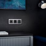 Рамка из поликарбоната на 3 поста Hammer серебряный W0032406