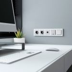 Рамка из поликарбоната на 5 постов Hammer белый W0052401