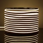 Светодиодный гибкий неон 220 В 9.6 Вт/м 120 Led/м 2835 IP67, односторонний дневной белый 4200 K, 50 м Гибкий неон 220V 9,6W 120Led 2835 IP67 односторонний дневной белый, 50 м