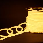 Светодиодный гибкий неон 220 В 9.6 Вт/м 144 Led 2835 IP67, круглый теплый белый 3300 K, 50 м Гибкий неон 220V 9,6W 144Led 2835 IP67 круглый теплый белый, 50 м