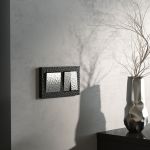 Выключатель одноклавишный проходной (Hammaer серебряный) W1212006