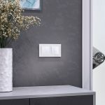 Выключатель одноклавишный проходной с подсветкой (Hammer белый) W1212101