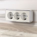 Розетка тройная с заземлением и шторками Gallant слоновая кость W5073103