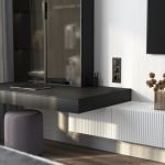 Рамка из стекла на 3 поста Favorit черный W0031108