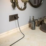 Накладка для розетки IP44 с крышкой (бронзовый) W1179212