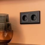 Рамка из поликарбоната на 2 поста Stark черный W0021808