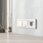 Рамка из поликарбоната на 3 поста Stream перламутровый W0032113