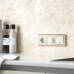 Выключатель двухклавишный с подсветкой (перламутровый рифленый) W1120113