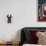 Настенный светильник с поворотным плафоном 20090/1 черный/хром