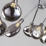 Потолочная люстра со стеклянными плафонами 556