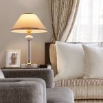 Настольная лампа 60019/1 глянцевый белый