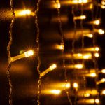 Светодиодная гирлянда занавес теплый белый 1,5*1м IP20 200-001 теплый белый