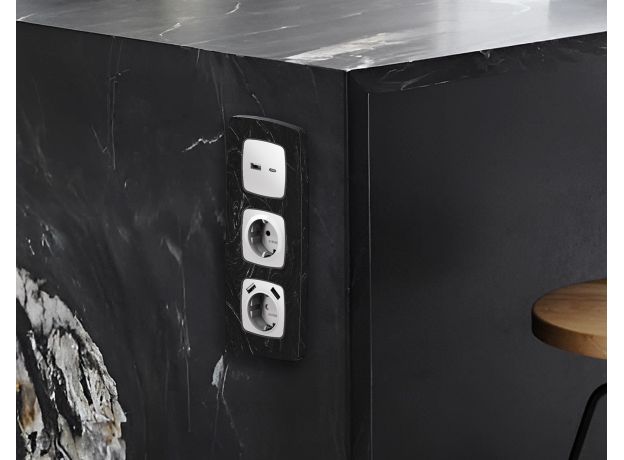 OF940704 Рамка OMEGA Opera (Черный мрамор) 4-ая