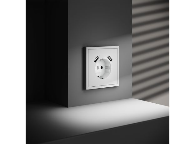 Розетка встраиваемая VOLTUM S70 с заземлением и защитными шторками, 16А, с USB, A+A, (белый матовый)