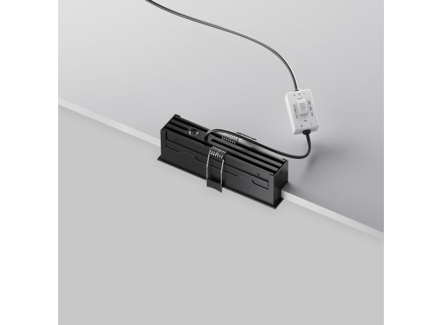 Точечные светильники Maytoni DL066-12W3-6K-B BASIS