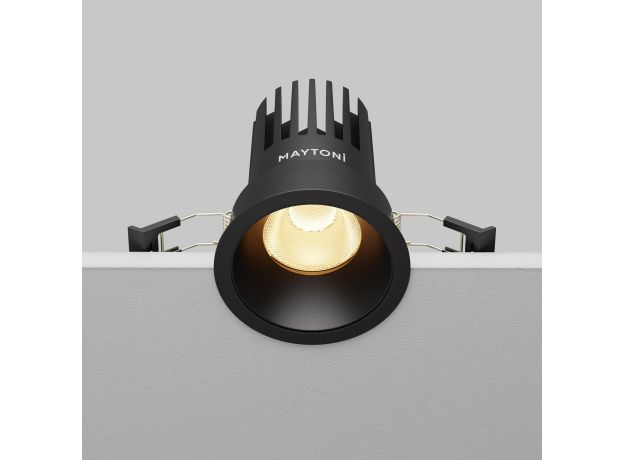 Точечные светильники Maytoni DL117-15W-2.7K-B Dip