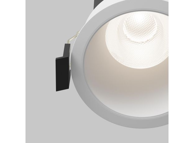 Точечные светильники Maytoni DL118-15W-4K-W Dip
