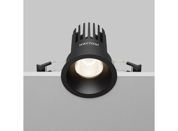 Точечные светильники Maytoni DL117-15W-4K-B Dip
