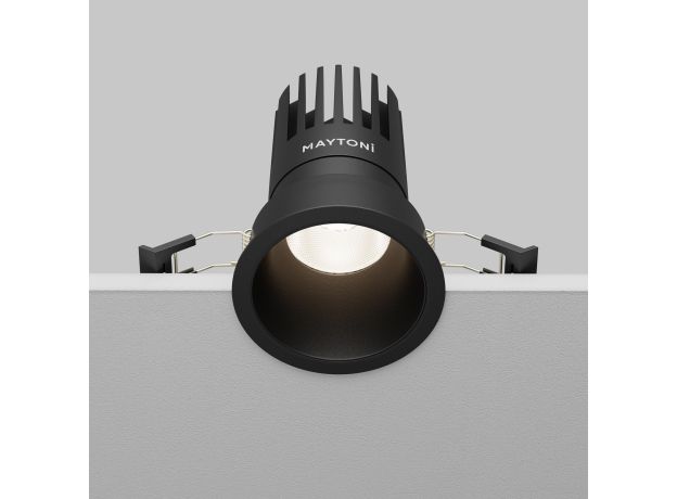 Точечные светильники Maytoni DL118-15W-4K-B Dip
