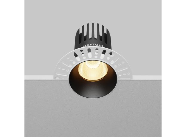 Точечные светильники Maytoni DL121-15W-2.7K-TRS-B Dip