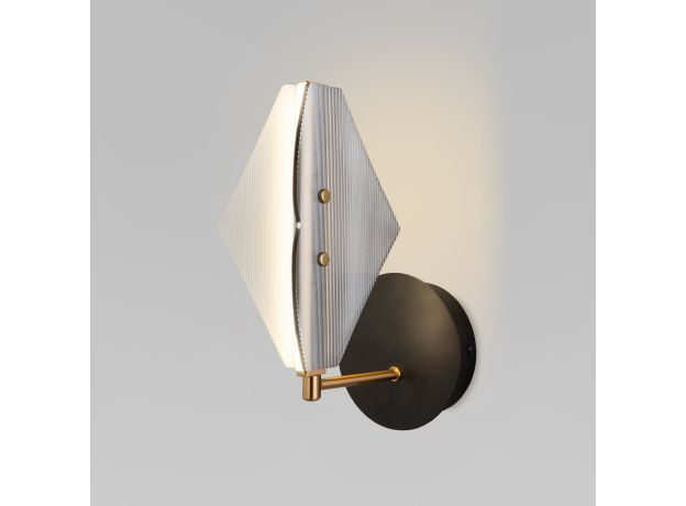 Настенный светодиодный светильник со стеклянным плафоном 303054 LED латунь