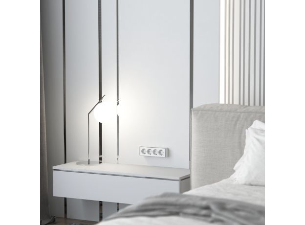 Розетка четверная с заземлением и шторками Gallant белая W5072210