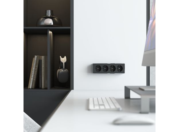 Розетка четверная с заземлением и шторками Gallant черный/хром W5072258