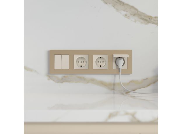 W0042911/ Рамка на 4 поста Slab (шампань софт) W0042911