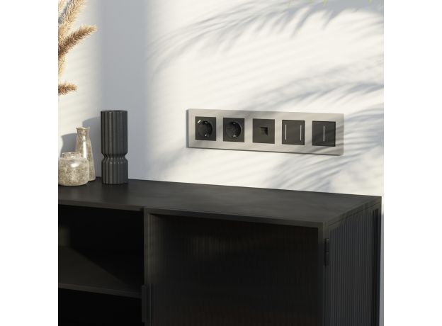 W0052917/ Рамка на 5 постов Slab (дымчатый софт) W0052917