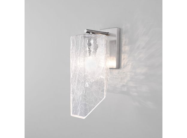 Настенный светильник с плафоном из фактурного стекла 381/1