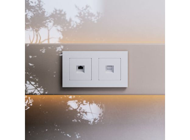 Розетка Ethernet RJ-45 cat. 6A экранированная (белый матовый) W5120001