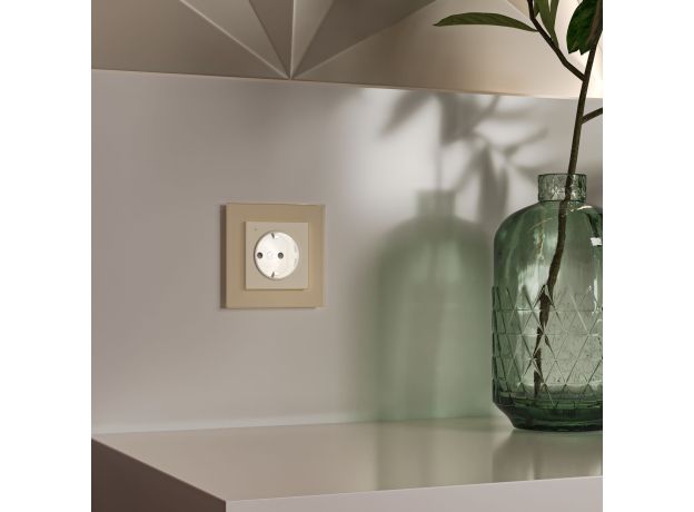 Розетка с подсветкой W (айвори матовый) W1171462